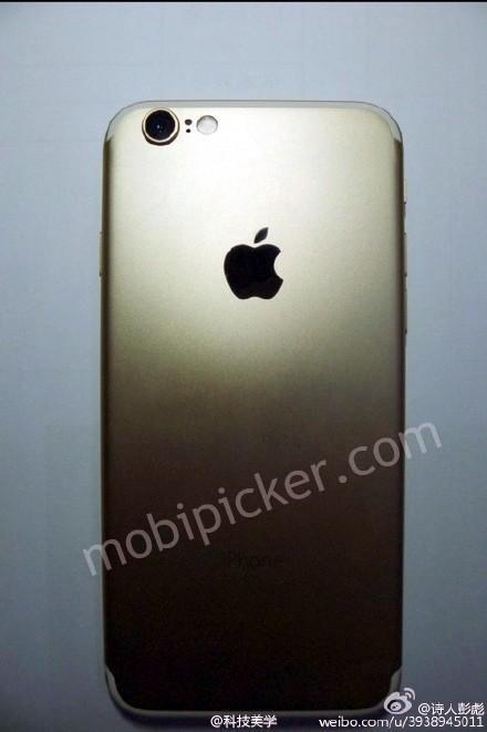 iPhone 7 Gold leaked