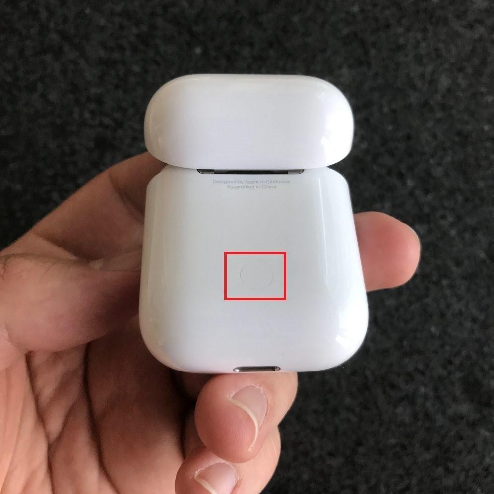 Apple AirPods