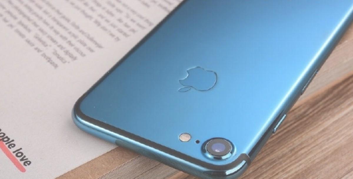 iPhone 7 blu