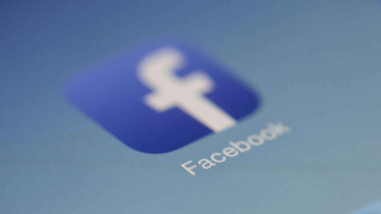 Facebook cambia tutto, cosa sta succedendo - agemobile.com - 20250331