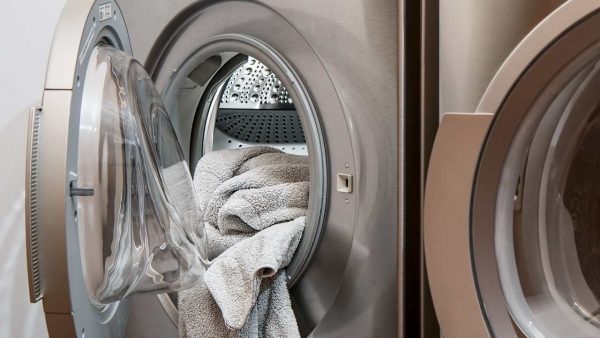 Il trucco per usare l'asciugatrice riducendo i consumi di energia - agemobile.com - 20250312