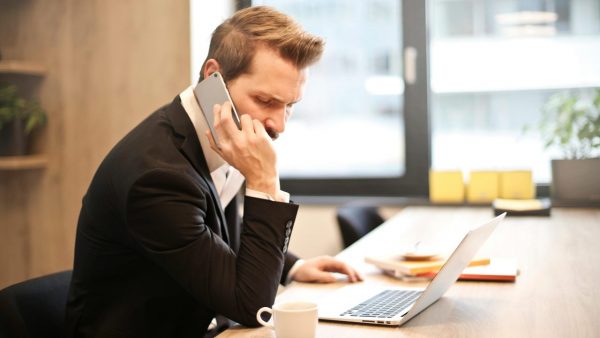 La banca allarma sull'ultima truffa che potrebbe azzerare il conto in banca - agemobile.com - 20250310