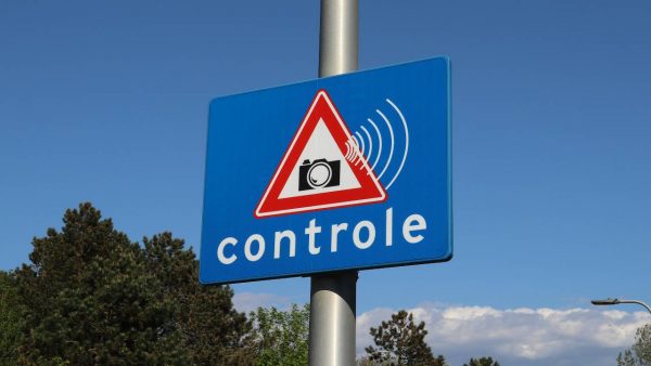 In arrivo gli autovelox che multano chi va piano - agemobile.com - 20250404