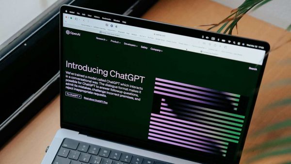 Interfaccia ChatGPT - Agemobile.com