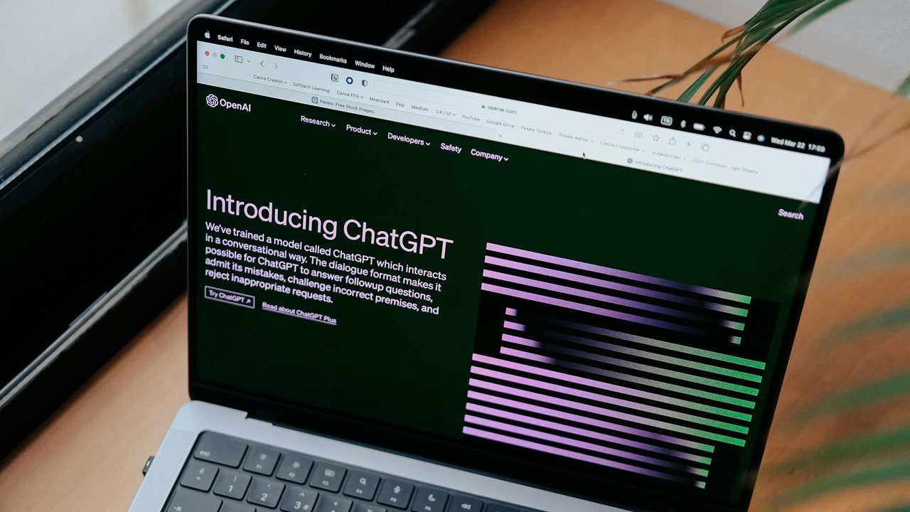 ChatGPT: come trasformare il tuo animale domestico in un essere umano