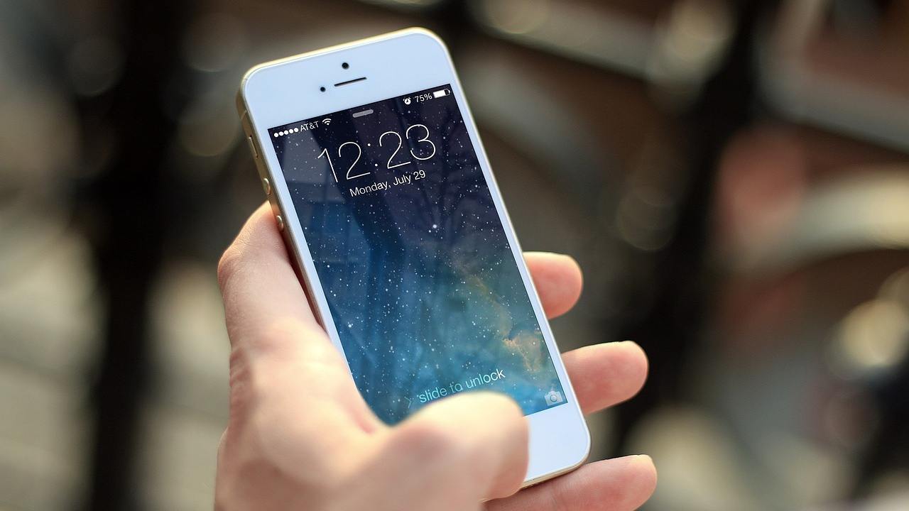 Memoria del telefono, cosa fare quando è piena - agemobile.com (Foto Pixabay)