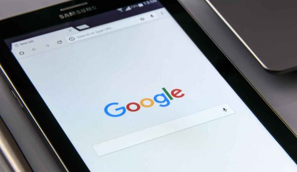 Google nel mirino della truffa - Agemobile.com (Fonte Foto Canva)