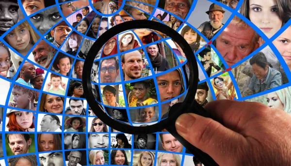Identità rubate (Foto di Gerd Altmann da Pixabay) - agemobile.com