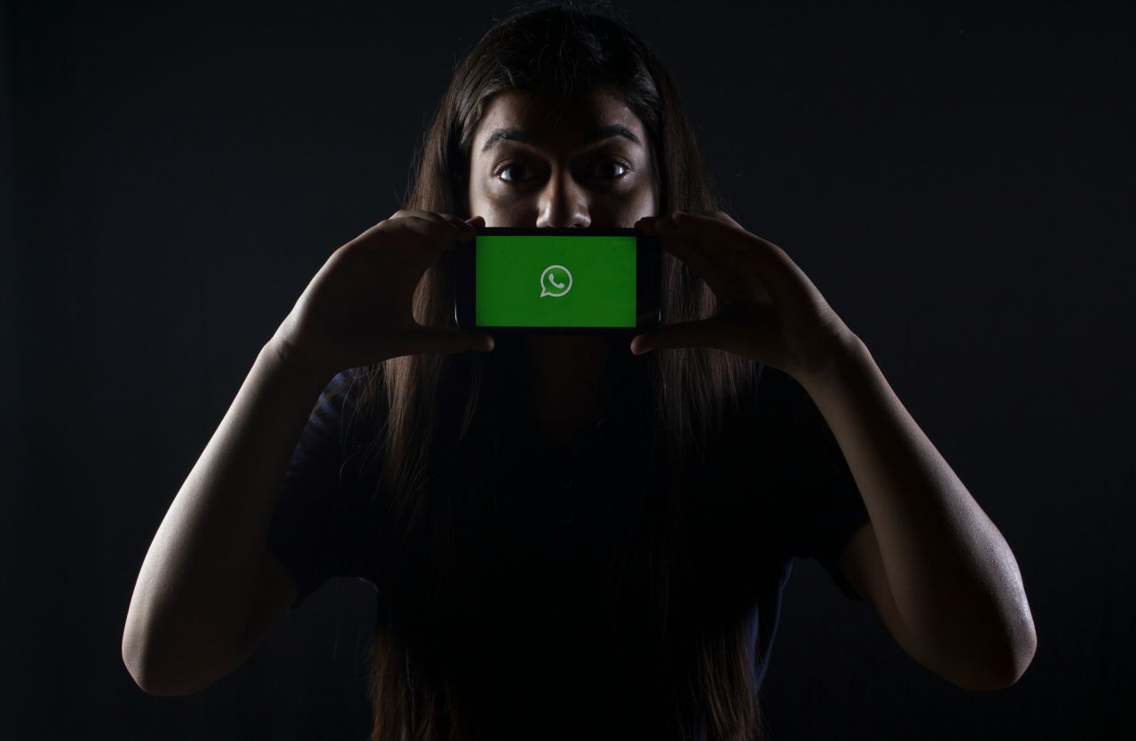 WhatsApp (Foto di Rachit Tank su Unsplash) - agemobile.com