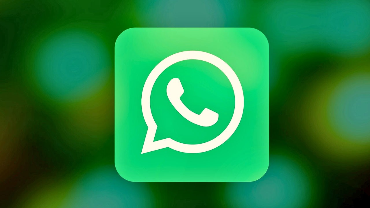 Novità WhatsApp: manca poco e potremo scansionare i documenti con la fotocamera | Ecco come si farà